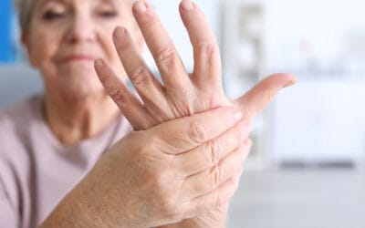 Managing Arthritis in the Elderly – Tips for Caregivers